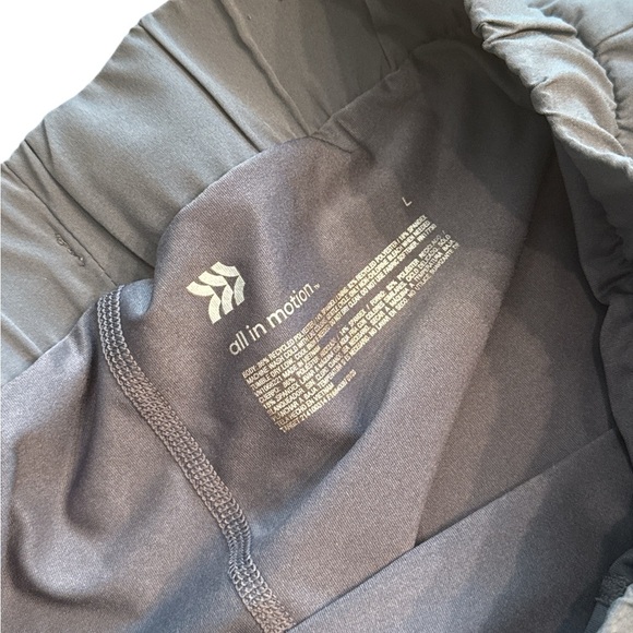 5/$25 All in Motion Charcoal Skirt with Elastic Waist - Picture 3 of 4